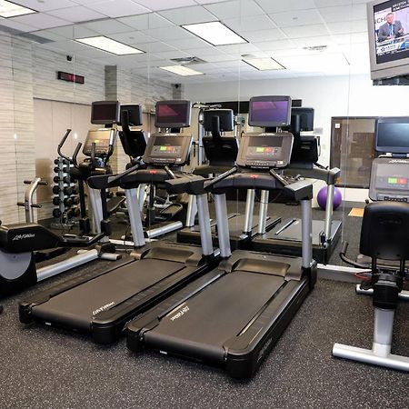 Courtyard By Marriott Toronto Brampton Hotel Ngoại thất bức ảnh