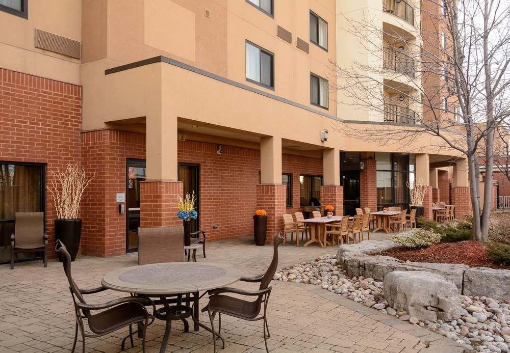 Courtyard By Marriott Toronto Brampton Hotel Ngoại thất bức ảnh
