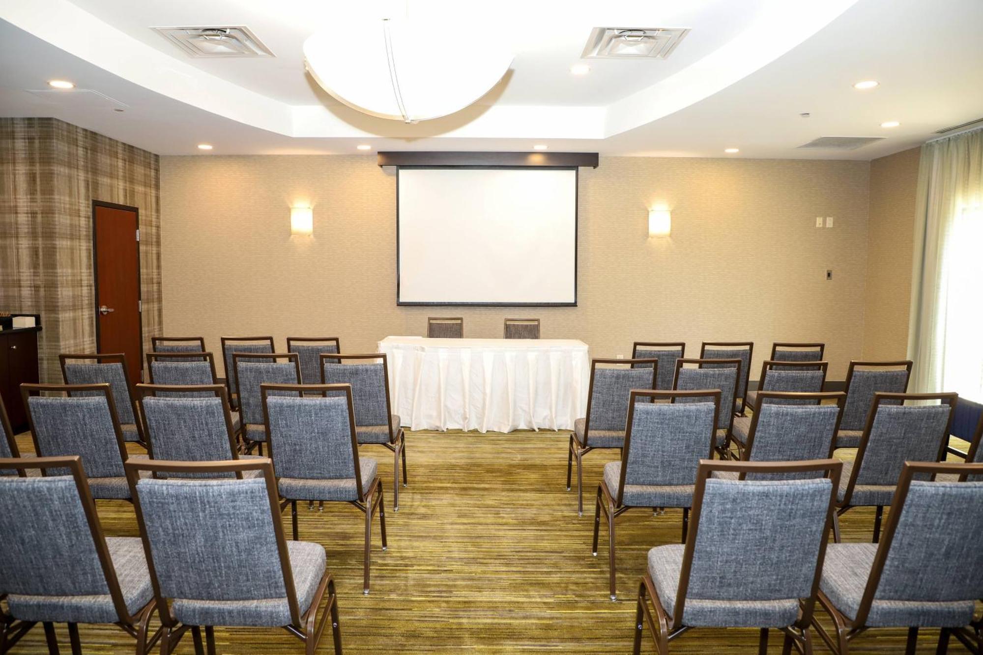 Courtyard By Marriott Toronto Brampton Hotel Ngoại thất bức ảnh