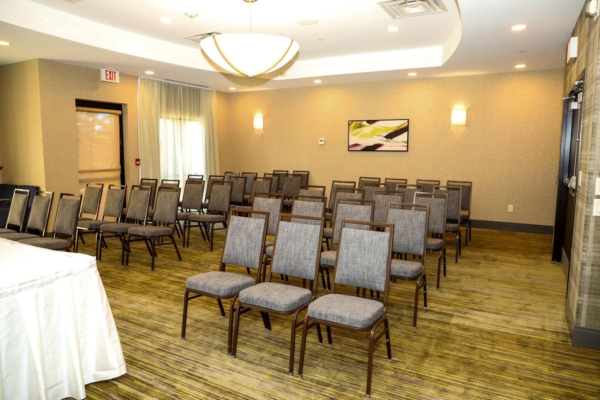 Courtyard By Marriott Toronto Brampton Hotel Ngoại thất bức ảnh