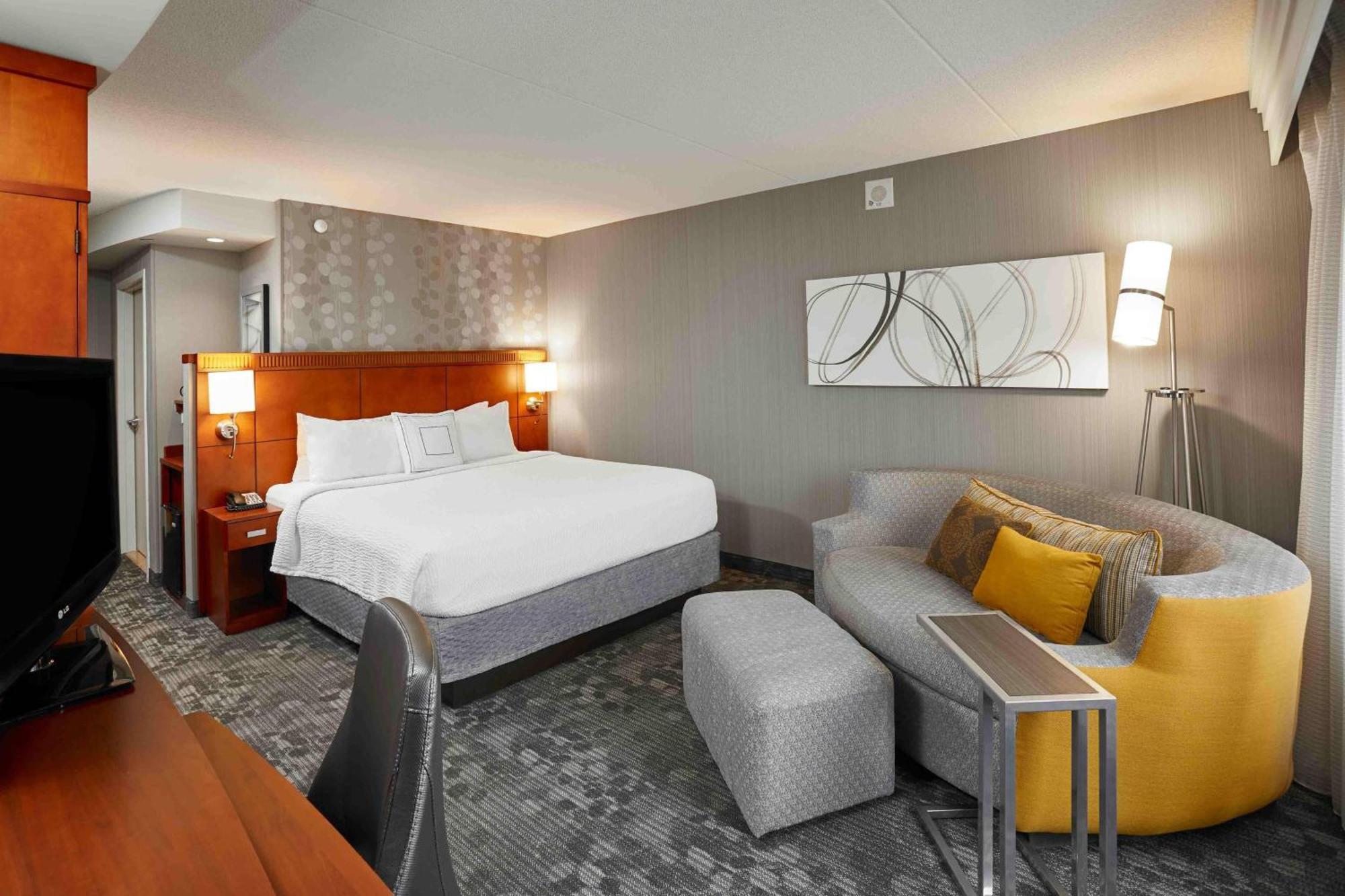 Courtyard By Marriott Toronto Brampton Hotel Ngoại thất bức ảnh